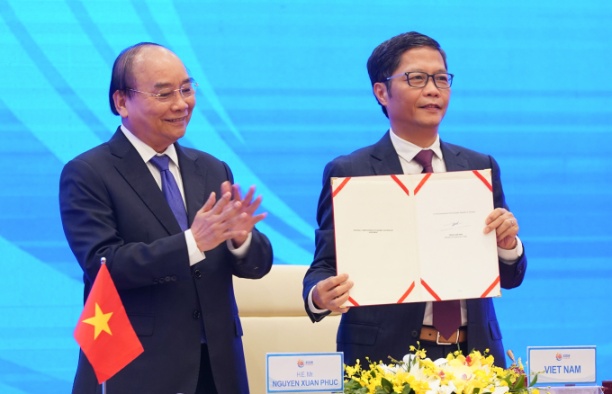 Việt Nam ký Hiệp định RCEP tại Hà Nội vào tháng 11/2020. Ảnh: VGP.