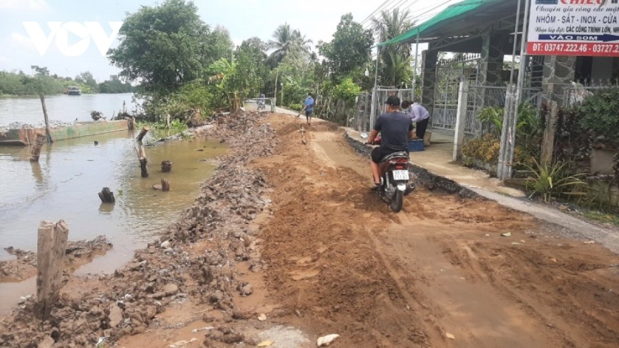 sạt lở.jpg