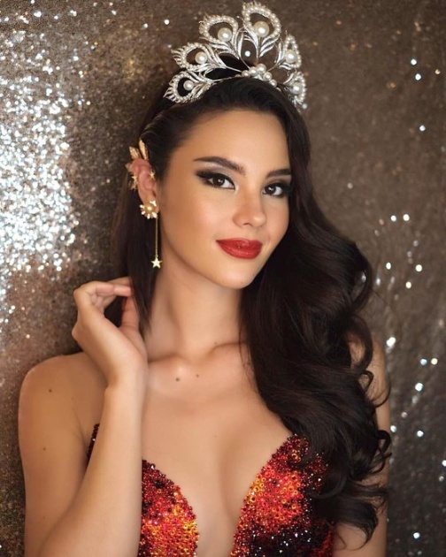 Miss Universe 2018 Catriona Gray làm giám khảo đêm chung kết Hoa hậu Hoàn vũ Việt Nam 2022 ảnh 1