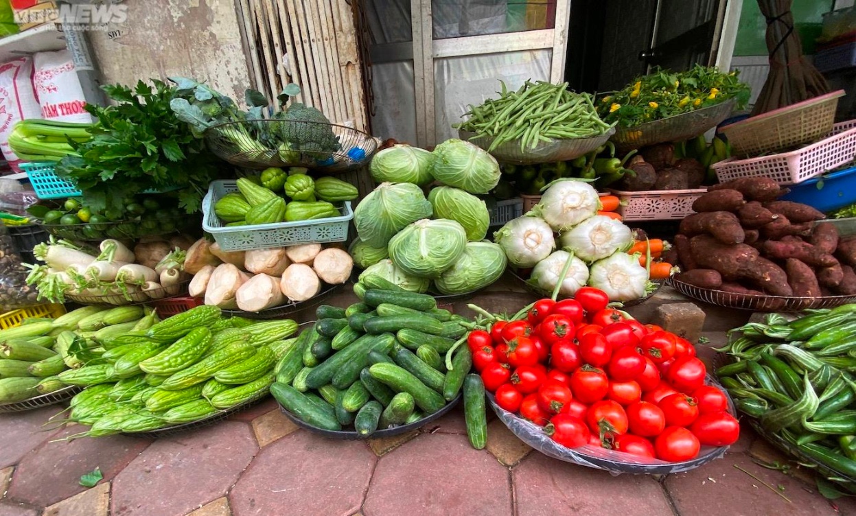 Giá thực phẩm, rau xanh bắt đầu giảm 'nhỏ giọt' - 2