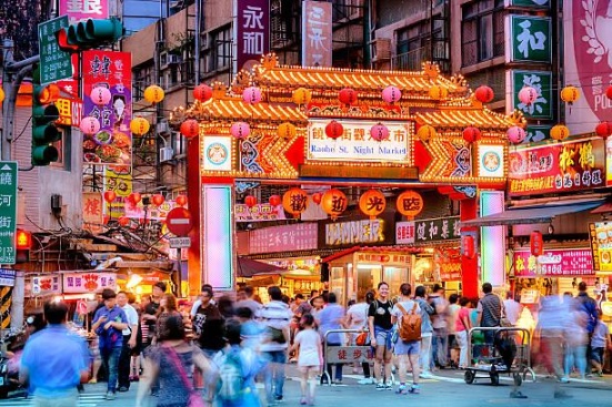 Chợ đêm Đài Loan luôn là một trong những điểm tham quan, mua sắm, thưởng thức món ngon của du khách Việt.