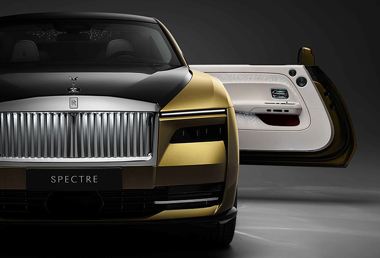 Say Goodbye to the RollsRoyce Phantom Coupe and Drophead Coupe