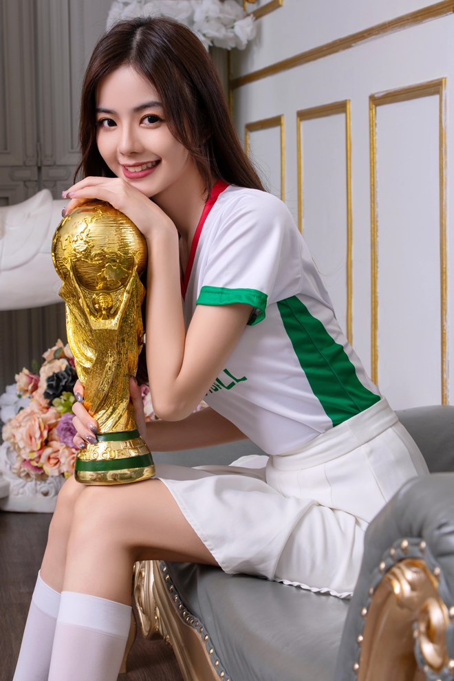 Hot Girl Mũm Mĩm Lọt Top Mỹ Nhân World Cup, Mặc Áo Đội Tuyển Hot Nhất Thế  Giới