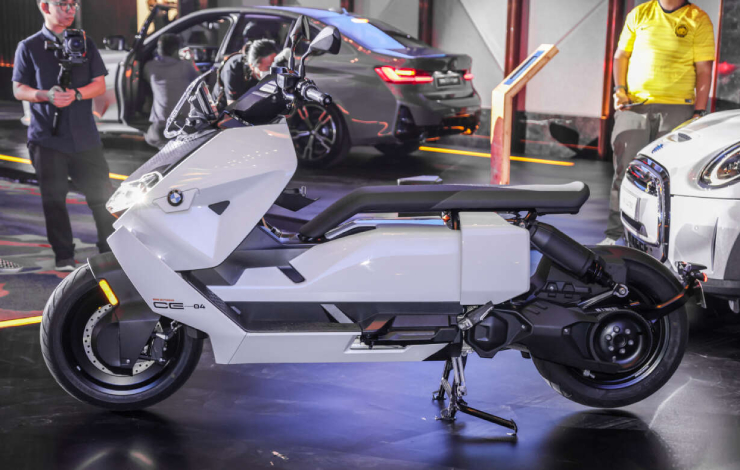  Scooter eléctrico BMW CE para el sudeste asiático, cuesta más de un millón