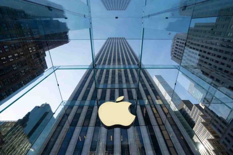 649e8b865b59be07171cdd35_market-expert-predicts-apple-to-reach-4-trillion-valuation-by-2025-1024x682-1688099235-64-width1024height682.jpg