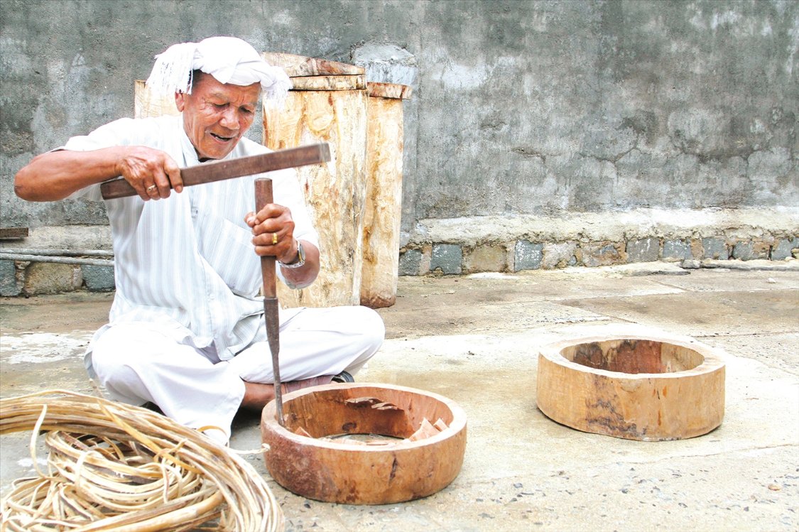 nghe-nhan-han-quan--nguoi-“giu-hon”-cho-nhip-trong-baranung-hRYH.jpg