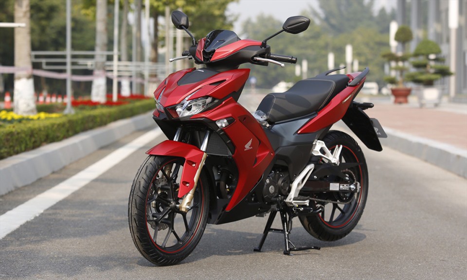 CB Unicorn 160  Xe tay côn giá rẻ mới ra mắt của Honda  VTVVN