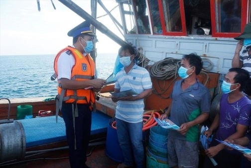 Hướng dẫn ngư dân không khai thác vi phạm ở vùng biển nước ngoài ảnh 1