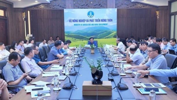 Bộ trưởng Bộ NN-PTNT Lê Minh Hoan cho hay, đã đến lúc ngành nông nghiệp cần những điều mới mẻ, cần thay đổi tư duy về quản trị trên nền tảng truyền thông đa phương tiện. Ảnh: Quang Dũng.