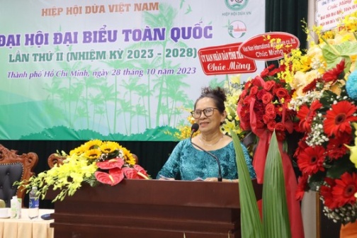 Bà Nguyễn Thị Kim Thanh tái đắc cử Chủ tịch Hiệp hội Dừa Việt Nam ảnh 1
