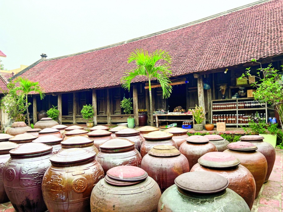 Tương gạo được sản xuất ngay tại nhà ông Hà Nguyên Huyến