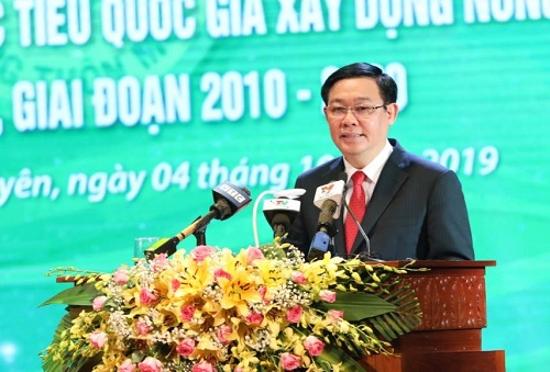 Phó Thủ tướng Vương Đình Huệ, Trưởng Ban Chỉ đạo các chương trình mục tiêu quốc gia phát biểu tại hội nghị. Ảnh: VGP/Thành Chung