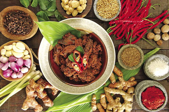 Rendang, món ăn chính trong các ngày lễ kỷ niệm Hari Raya ở Singapore.