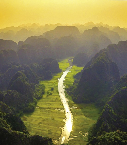  Sông Ngô Đồng vào mùa lúa chín.