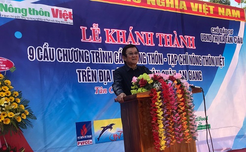 Nguyên Chủ tịch Nước Trương Tấn Sang phát biểu tại buổi lễ.