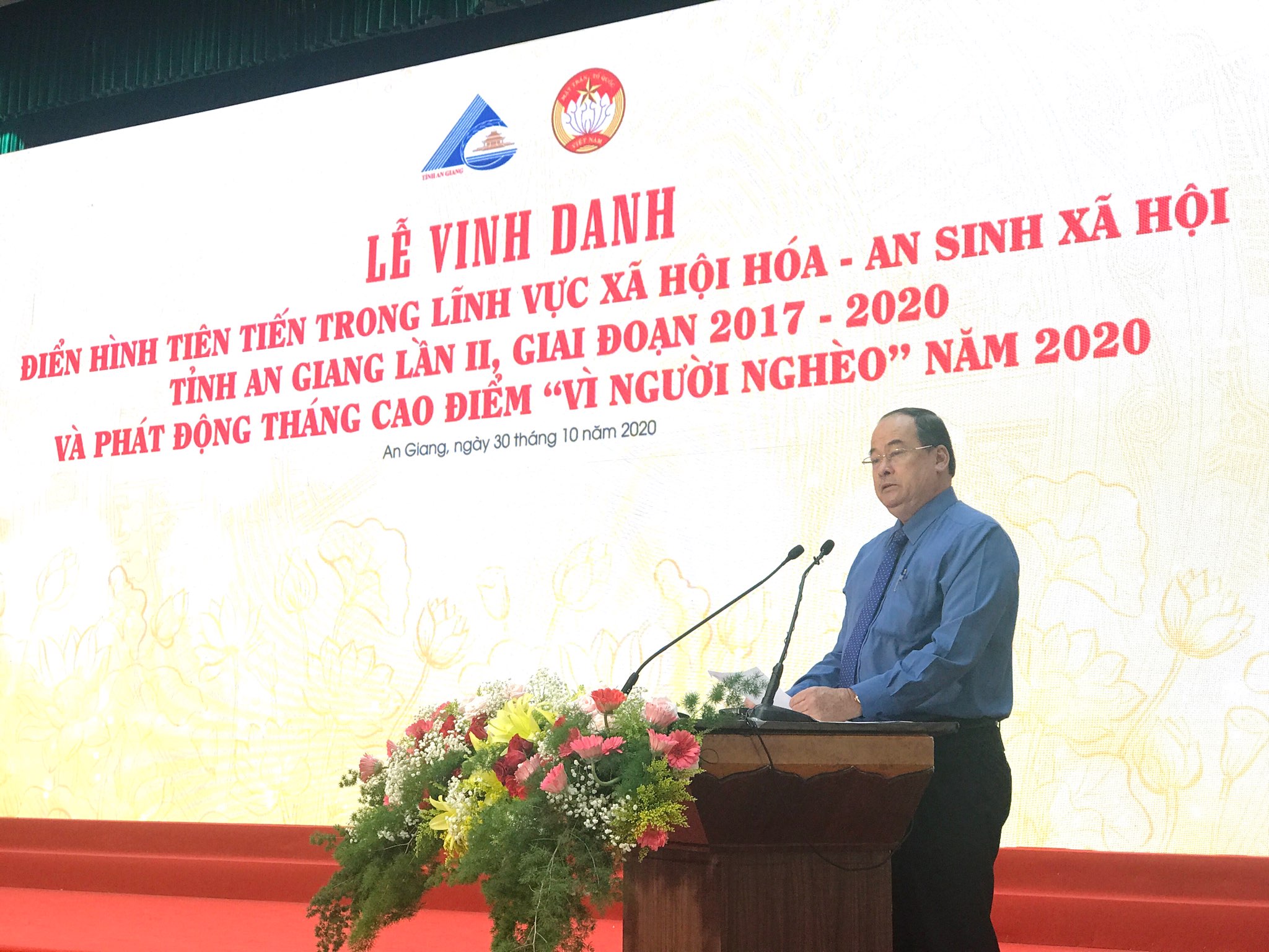 Ông Nguyễn Thanh Bình - Phó Bí thư Tỉnh uỷ, Chủ tịch UBND tỉnh An Giang phát biểu tại buổi lễ.