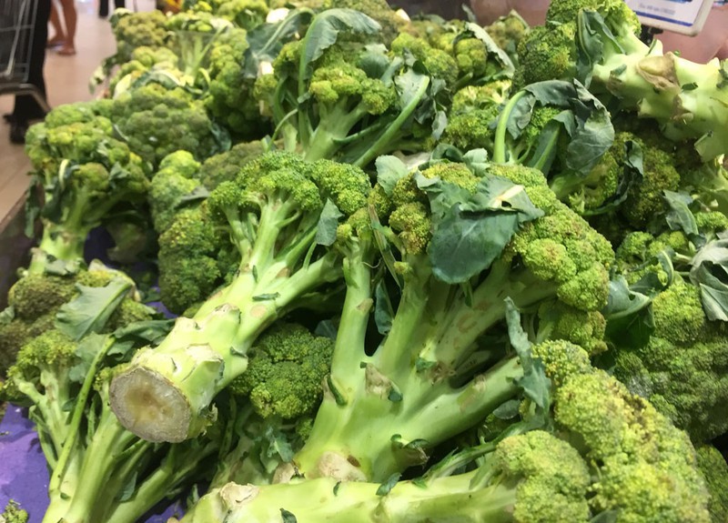 Bông cải xanh là một loại rau rất phổ biến có chứa protein với tất cả các axit amin thiết yếu. Ảnh: NHẬT LINH