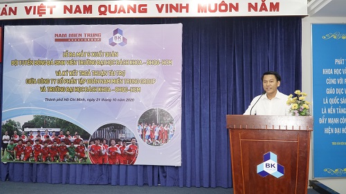 Ông Nguyễn Hoàng Anh - Chủ tịch HĐQT Công ty CP Tập đoàn Nam Miền Trung Group  phát biểu tại  lễ ký kết
