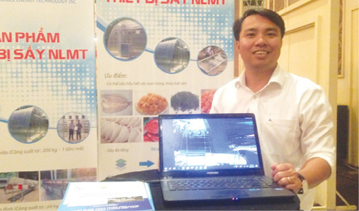 Anh Nguyễn Mạnh Tuân - người sáng lập công ty chuyên cung cấp thiết bị sấy thực phẩm ứng dụng công nghệ năng lượng mặt trời