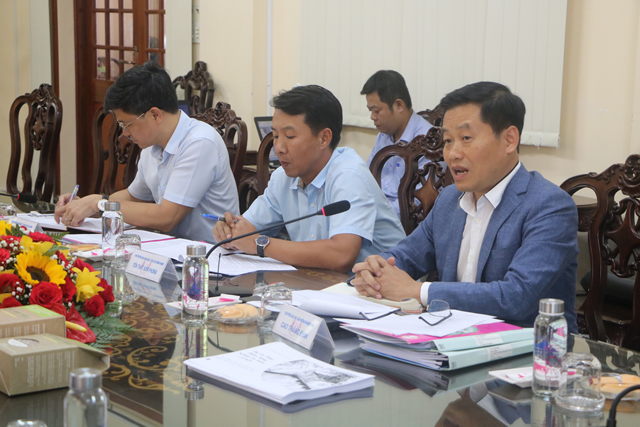 Đoàn công tác Ngân hàng Thế giới và Bộ NN&PTNT làm việc với UBND tỉnh Đồng Tháp