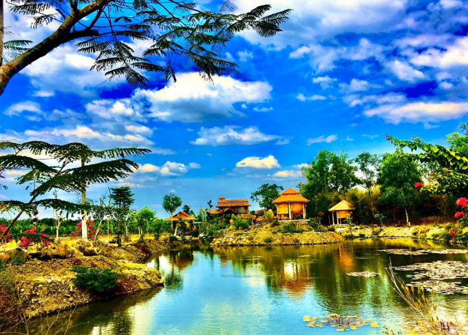 Nhiều nhà vườn ở Long Khánh mạnh dạn đầu tư hàng tỉ đồng để hồi sinh mô hình du lịch vườn, chờ đón du khách mùa du lịch xuân Tân Sửu. Ảnh: MS.