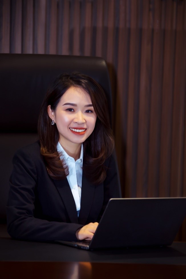 Bà Trần Thị Thu Hằng - Phó Chủ tịch HĐQT phụ trách Ngân hàng Kiên Long