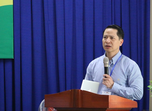 Ông Nguyễn Minh Tiến, Chánh Văn phòng Điều phối Nông thôn mới Trung ương, phát biểu tại Hội thảo.